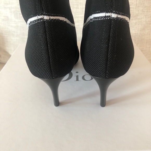 NWT Christian Dior Jacquard Knit Boots. Sz. 38 - Picture 5 of 6